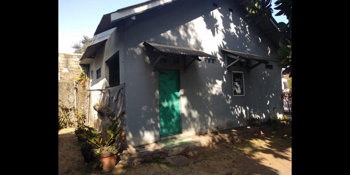 Jual Cepat Rumah + Ruko strategis pinggir jalan di Cilacap  Jual Cepat Rumah + Ruko strategis pinggir jalan di Cilacap