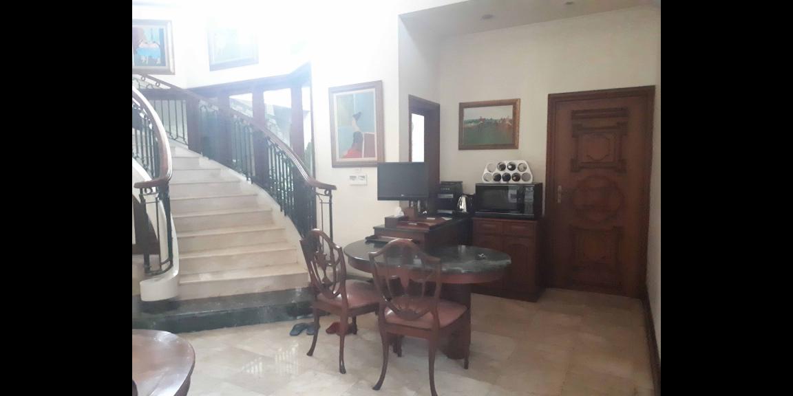 Rumah Mewah Bebas Banjir Pk Marmer & Kayu Jati di Bintaro Jaya Rumah Mewah Bebas Banjir Pk Marmer & Kayu Jati di Bintaro Jaya