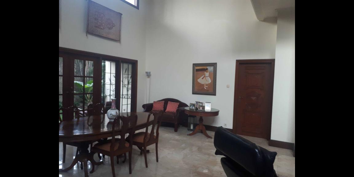 Rumah Mewah Bebas Banjir Pk Marmer & Kayu Jati di Bintaro Jaya Rumah Mewah Bebas Banjir Pk Marmer & Kayu Jati di Bintaro Jaya