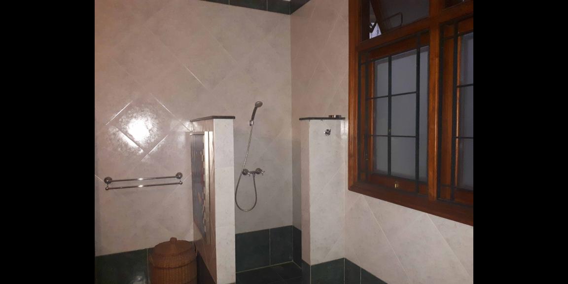 Rumah Mewah Bebas Banjir Pk Marmer & Kayu Jati di Bintaro Jaya Rumah Mewah Bebas Banjir Pk Marmer & Kayu Jati di Bintaro Jaya