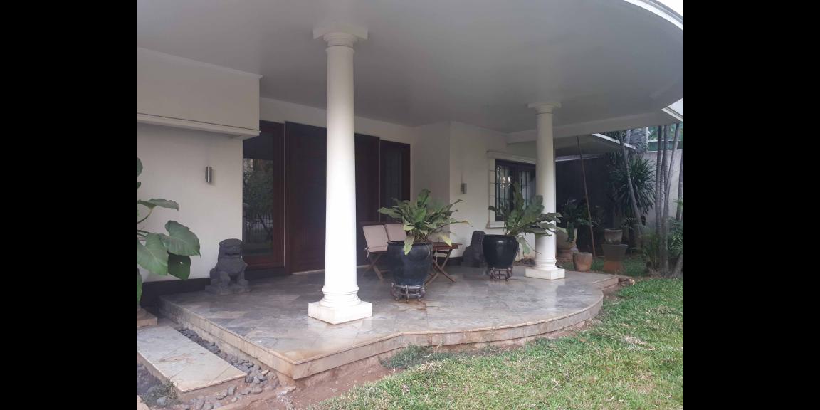 Rumah Mewah Bebas Banjir Pk Marmer & Kayu Jati di Bintaro Jaya Rumah Mewah Bebas Banjir Pk Marmer & Kayu Jati di Bintaro Jaya