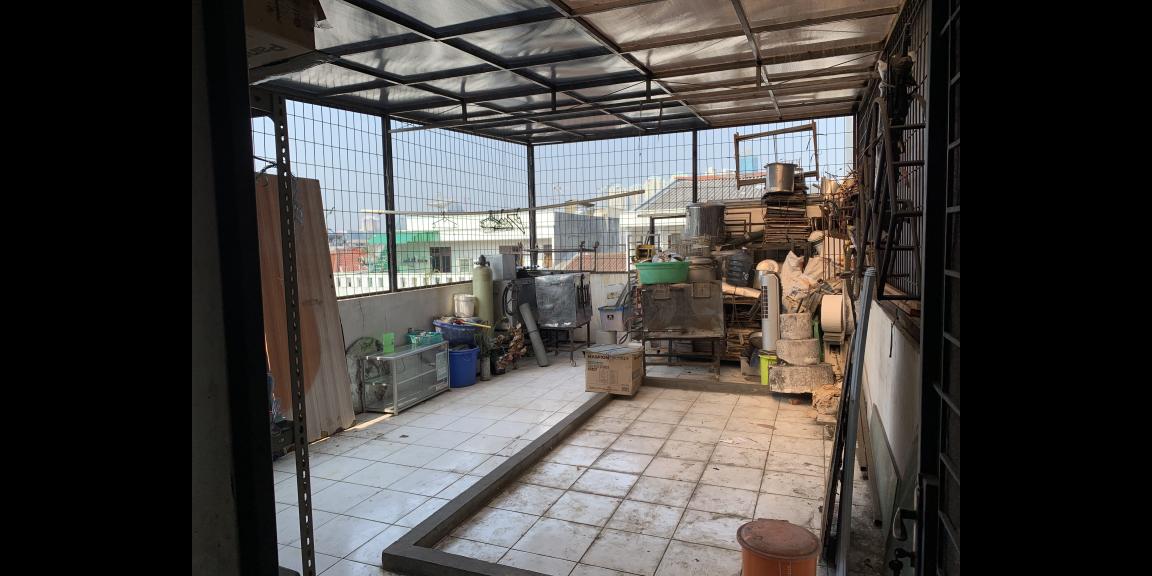 Jual cepat harga murah satu unit Ruko 3 lantai Tomang Utara Jual cepat harga murah satu unit Ruko 3 lantai Tomang Utara