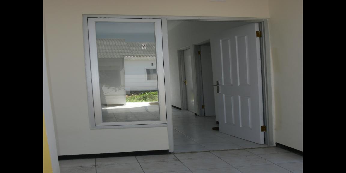 Dijual Rumah di Perumahan Queen Park Residence Dijual Rumah di Perumahan Queen Park Residence