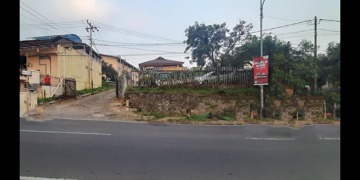 TANAH DAN BANGUNAN MAIN ROAD IR.H. JUANDA (DAGO) BANDUNG TANAH DAN BANGUNAN MAIN ROAD IR.H. JUANDA (DAGO) BANDUNG