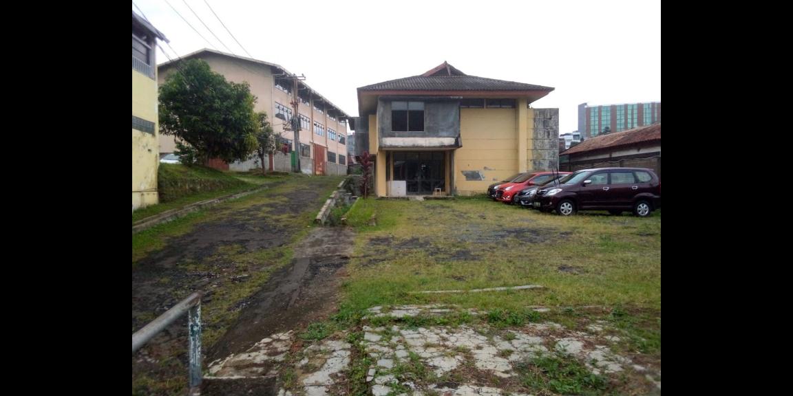 TANAH DAN BANGUNAN MAIN ROAD IR.H. JUANDA (DAGO) BANDUNG TANAH DAN BANGUNAN MAIN ROAD IR.H. JUANDA (DAGO) BANDUNG