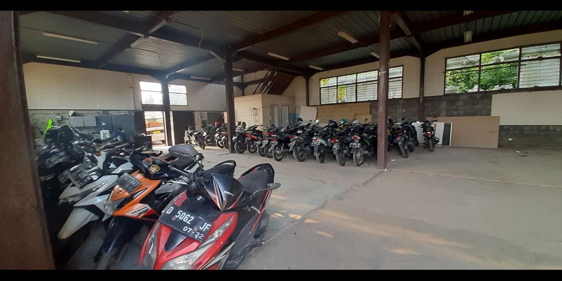 TANAH DAN BANGUNAN MAIN ROAD IR.H. JUANDA (DAGO) BANDUNG TANAH DAN BANGUNAN MAIN ROAD IR.H. JUANDA (DAGO) BANDUNG