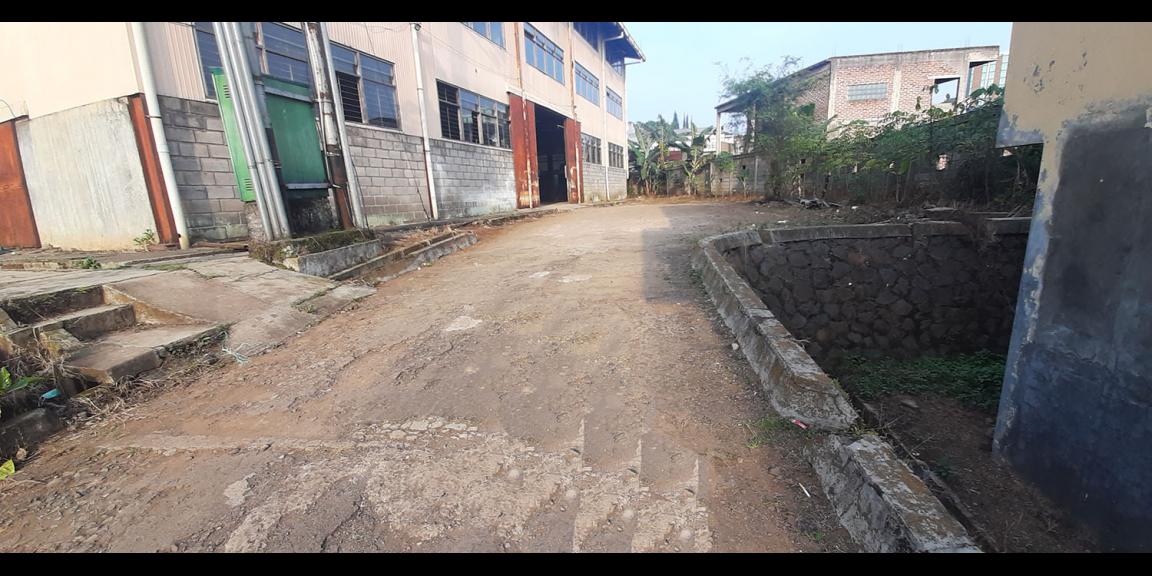 TANAH DAN BANGUNAN MAIN ROAD IR.H. JUANDA (DAGO) BANDUNG TANAH DAN BANGUNAN MAIN ROAD IR.H. JUANDA (DAGO) BANDUNG