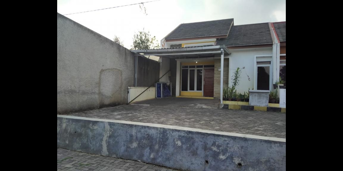 Rumah di Kompl. Kiara Green Residence CIMAHI Rumah di Kompl. Kiara Green Residence CIMAHI