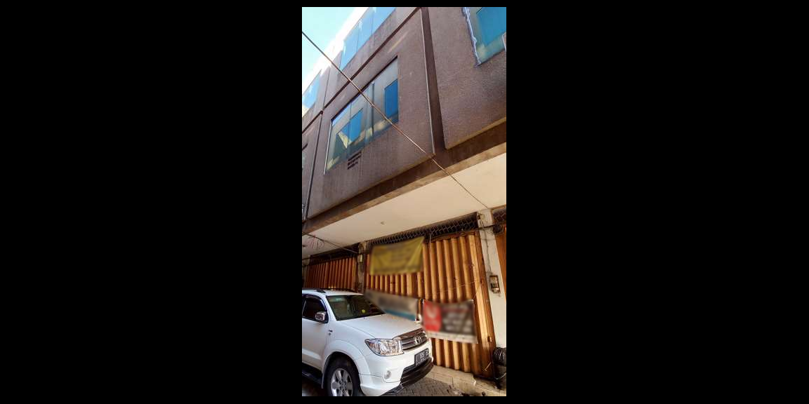 Dijual Ruko 3 Lantai di Jalan Karet, Surabaya Dijual Ruko 3 Lantai di Jalan Karet, Surabaya