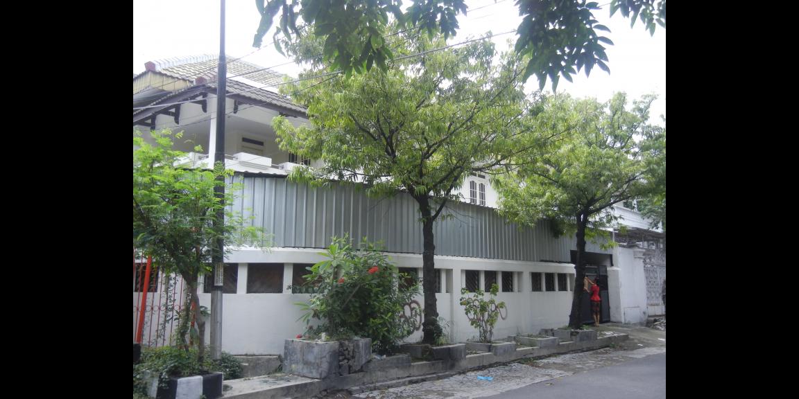 Disewakan Rumah Pakis Tirtosari Mayjend Sungkono dekat Ciputra World Disewakan Rumah Pakis Tirtosari Mayjend Sungkono dekat Ciputra World