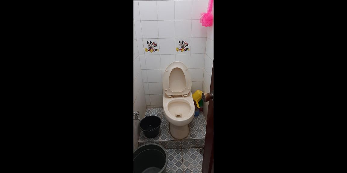 DIJUAL RUMAH GAYA AMERIKA CANTIK DAN TERAWAT DI SETRADUTA - BANDUNG DIJUAL RUMAH GAYA AMERIKA CANTIK DAN TERAWAT DI SETRADUTA - BANDUNG