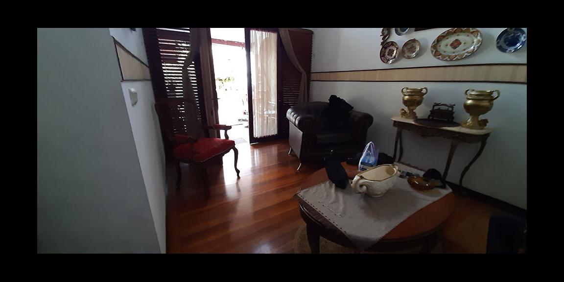 DIJUAL RUMAH GAYA AMERIKA CANTIK DAN TERAWAT DI SETRADUTA - BANDUNG DIJUAL RUMAH GAYA AMERIKA CANTIK DAN TERAWAT DI SETRADUTA - BANDUNG