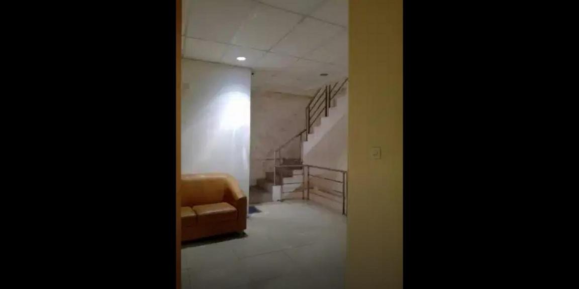 Dijual Ruko 4 Lantai di Komplek RUKO Jakarta Selatan Dijual Ruko 4 Lantai di Komplek RUKO Jakarta Selatan