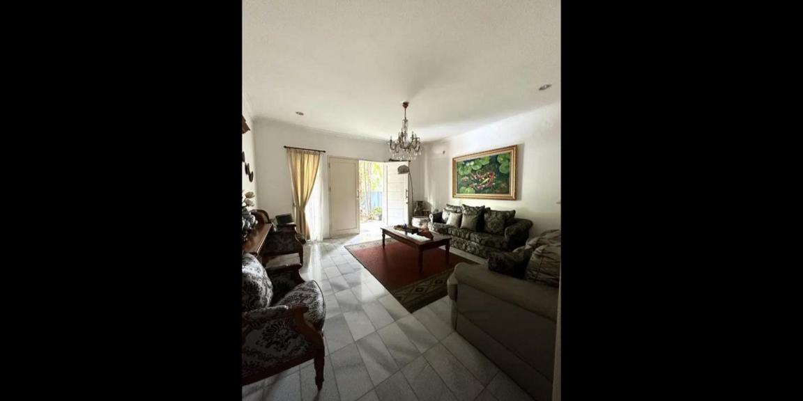 DiJual Rumah Semi Furnish Shm di Cilandak JakSeL DiJual Rumah Semi Furnish Shm di Cilandak JakSeL
