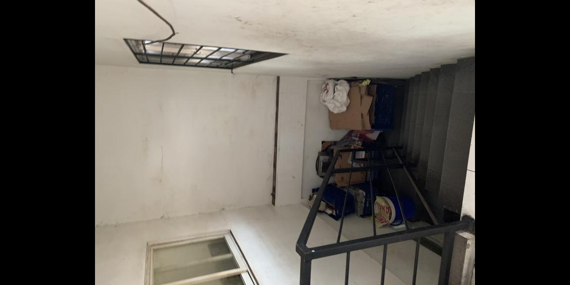 Jual cepat harga murah satu unit Ruko 3 lantai Tomang Utara Jual cepat harga murah satu unit Ruko 3 lantai Tomang Utara