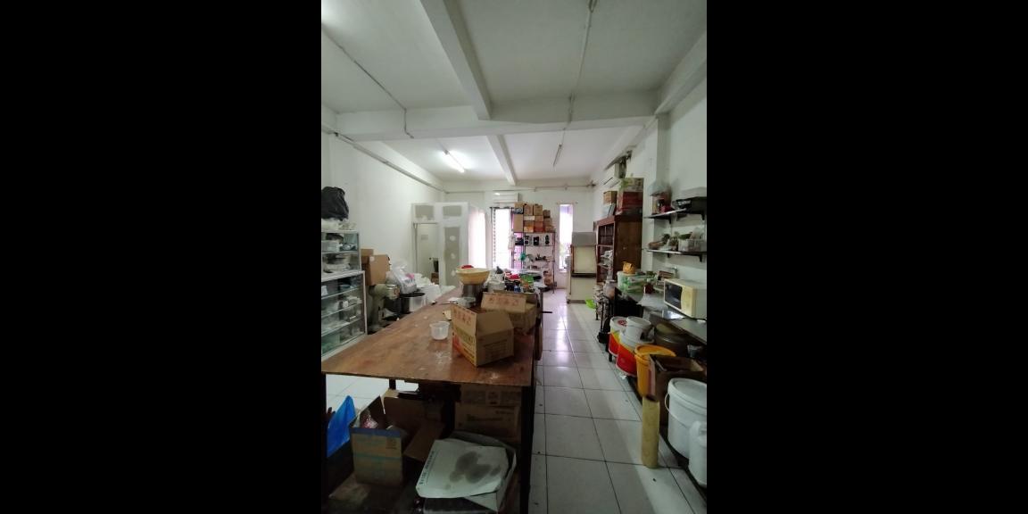 Jual cepat harga murah satu unit Ruko 3 lantai Tomang Utara Jual cepat harga murah satu unit Ruko 3 lantai Tomang Utara