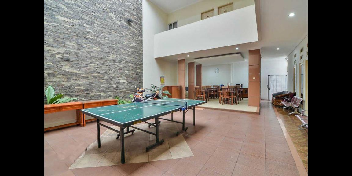 HOTEL CANTIK DUA LANTAI DI KOTA BANDUNG HOTEL CANTIK DUA LANTAI DI KOTA BANDUNG