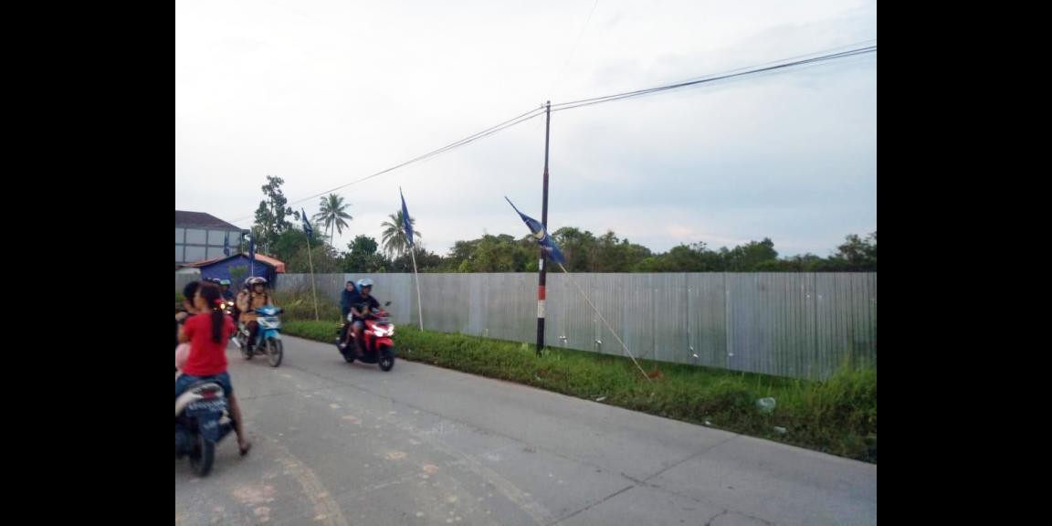 Tanah Desa Kapur, Pontianak, Kalimantan Barat Tanah Desa Kapur, Pontianak, Kalimantan Barat