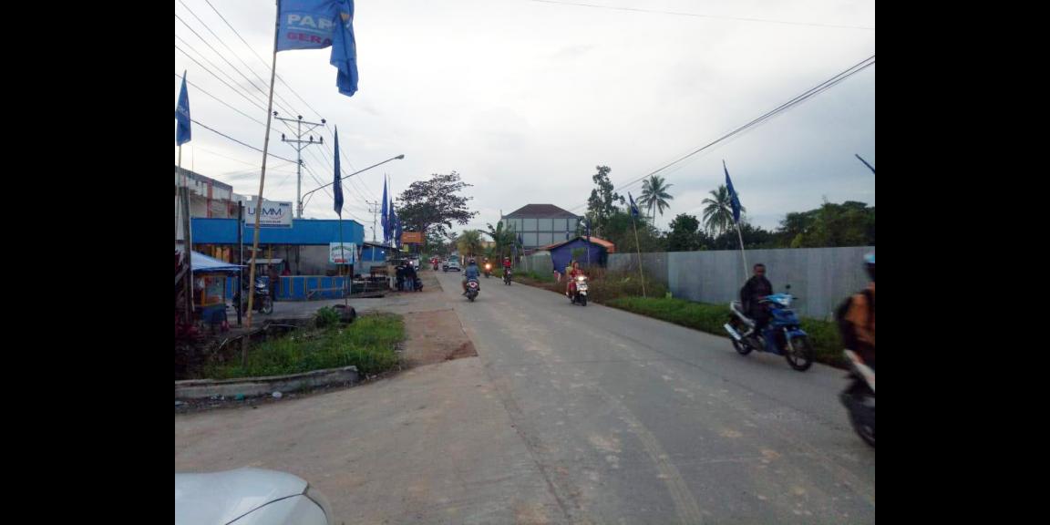 Tanah Desa Kapur, Pontianak, Kalimantan Barat Tanah Desa Kapur, Pontianak, Kalimantan Barat