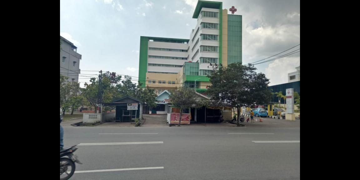 Tanah Sultan Abdurrahman, Pontianak, Kalimantan Barat Tanah Sultan Abdurrahman, Pontianak, Kalimantan Barat