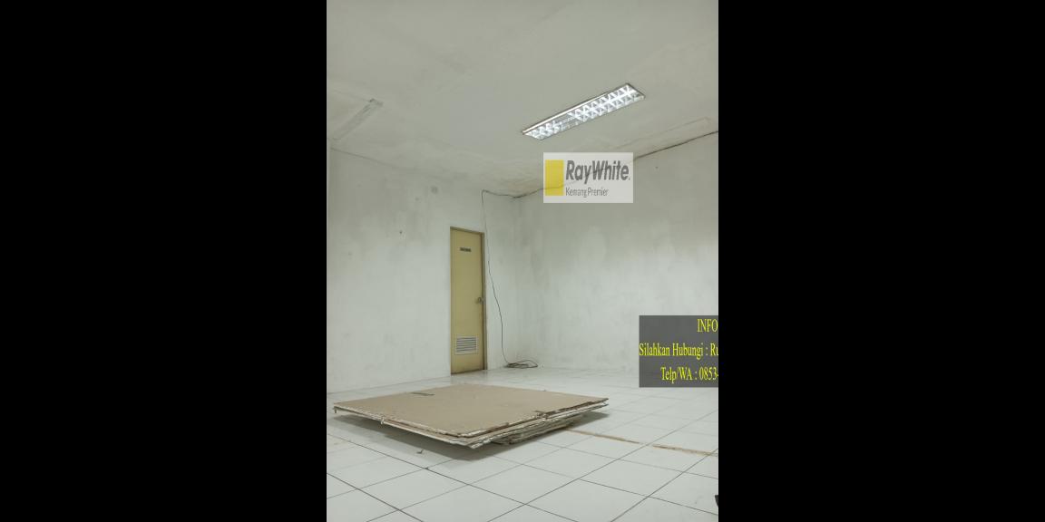 Office Space dekat Akses Jalan Tol di Tebet Office Space dekat Akses Jalan Tol di Tebet