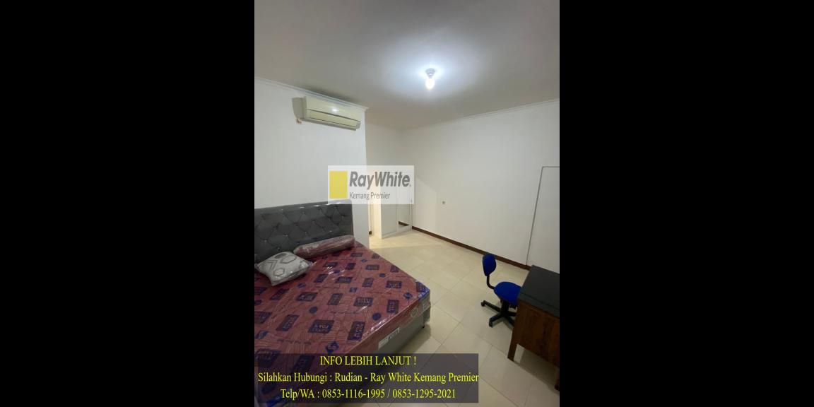 Dijual Rumah Lingkungan Tenang di Tebet Dijual Rumah Lingkungan Tenang di Tebet