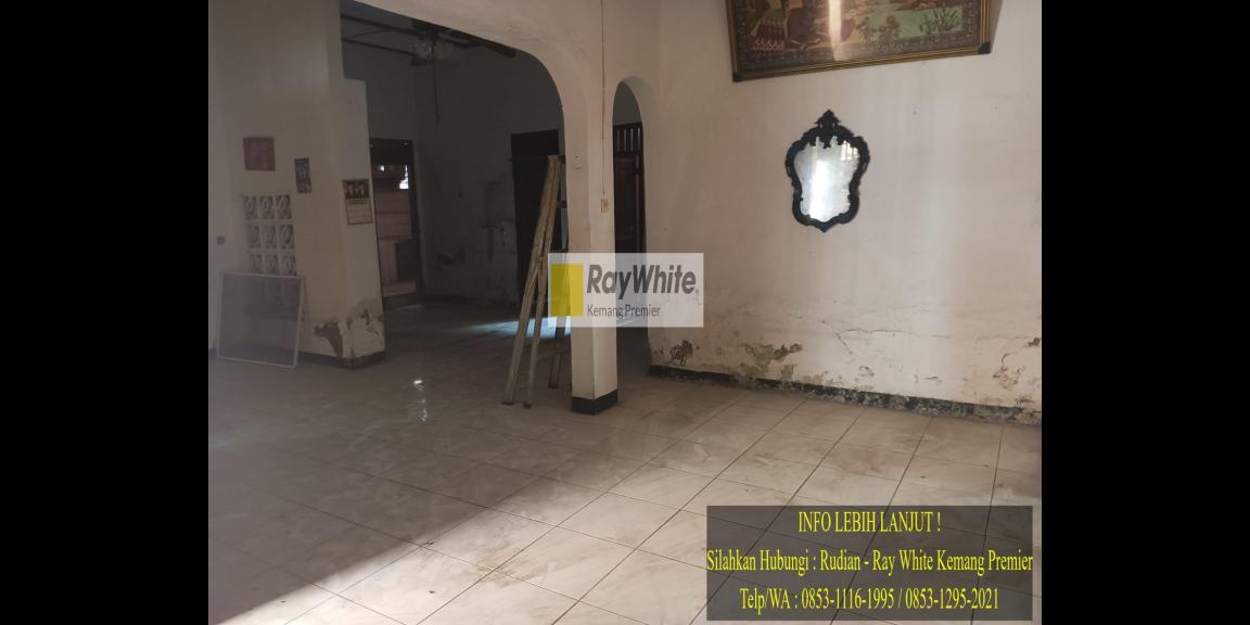 Rumah di Kawasan Pasar Pedok Dijual Rumah di Kawasan Pasar Pedok Dijual