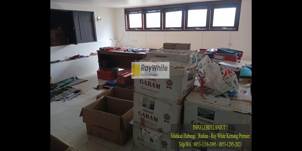 Rumah Cantik di Kota Jakarta Selatan Kawasan Menteng Dalam Rumah Cantik di Kota Jakarta Selatan Kawasan Menteng Dalam