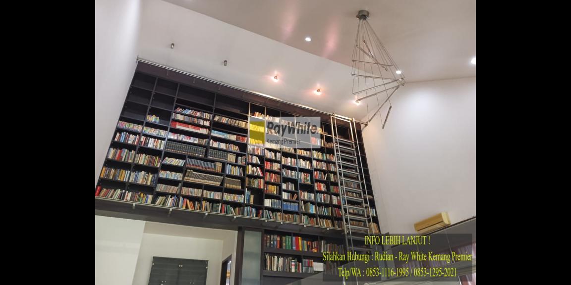 Rumah Cantik di Kota Jakarta Selatan Kawasan Menteng Dalam Rumah Cantik di Kota Jakarta Selatan Kawasan Menteng Dalam