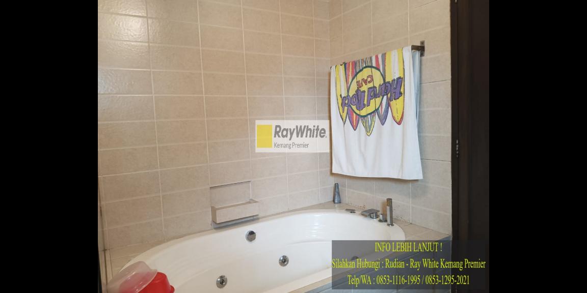 Rumah Cantik di Kota Jakarta Selatan Kawasan Menteng Dalam Rumah Cantik di Kota Jakarta Selatan Kawasan Menteng Dalam