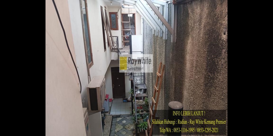 Rumah Dijual Kondisi 9 KT dan 3 KM Kawasan Tebet Barat Rumah Dijual Kondisi 9 KT dan 3 KM Kawasan Tebet Barat