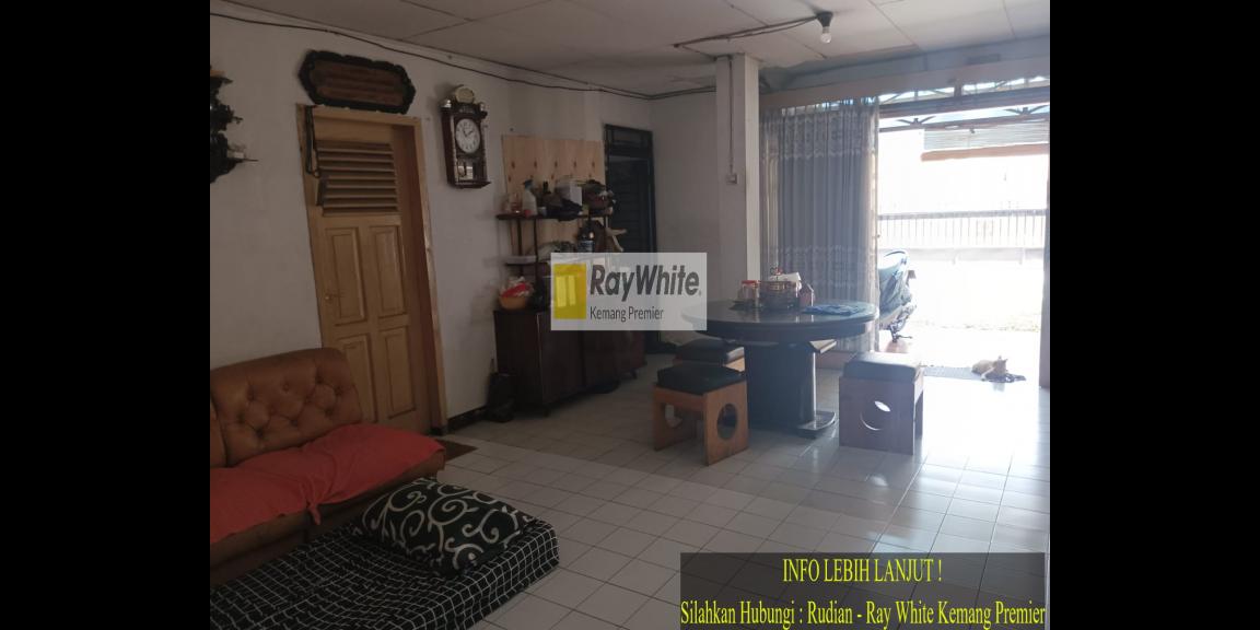 Rumah Cantik 2 Lantai Dijual area Tebet Timur Rumah Cantik 2 Lantai Dijual area Tebet Timur