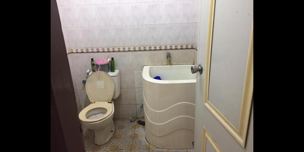 Rumah Nyaman disewakan hanya 3 menit dr Tol Karang Tengah Rumah Nyaman disewakan hanya 3 menit dr Tol Karang Tengah