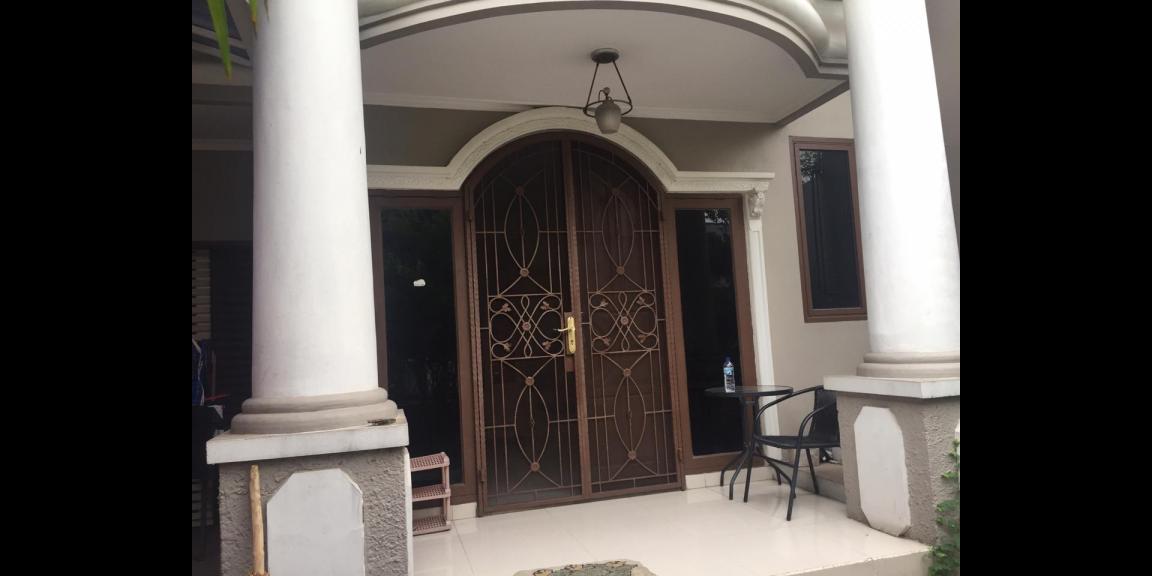 Rumah Nyaman 3 menit dr Tol Karang Tengah Rumah Nyaman 3 menit dr Tol Karang Tengah