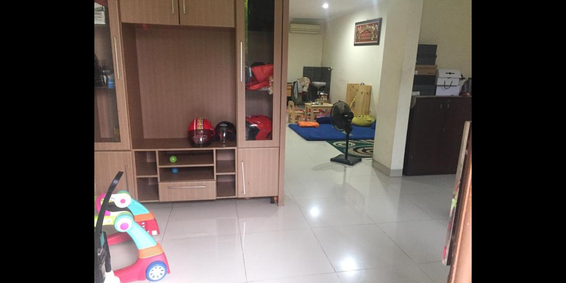 Rumah Nyaman 3 menit dr Tol Karang Tengah Rumah Nyaman 3 menit dr Tol Karang Tengah