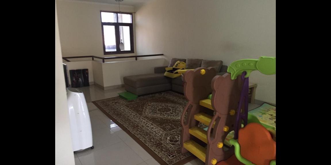 Rumah Nyaman 3 menit dr Tol Karang Tengah Rumah Nyaman 3 menit dr Tol Karang Tengah