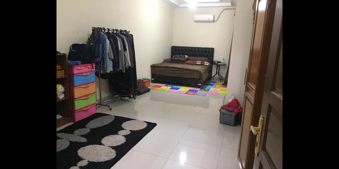 Rumah Nyaman disewakan hanya 3 menit dr Tol Karang Tengah Rumah Nyaman disewakan hanya 3 menit dr Tol Karang Tengah