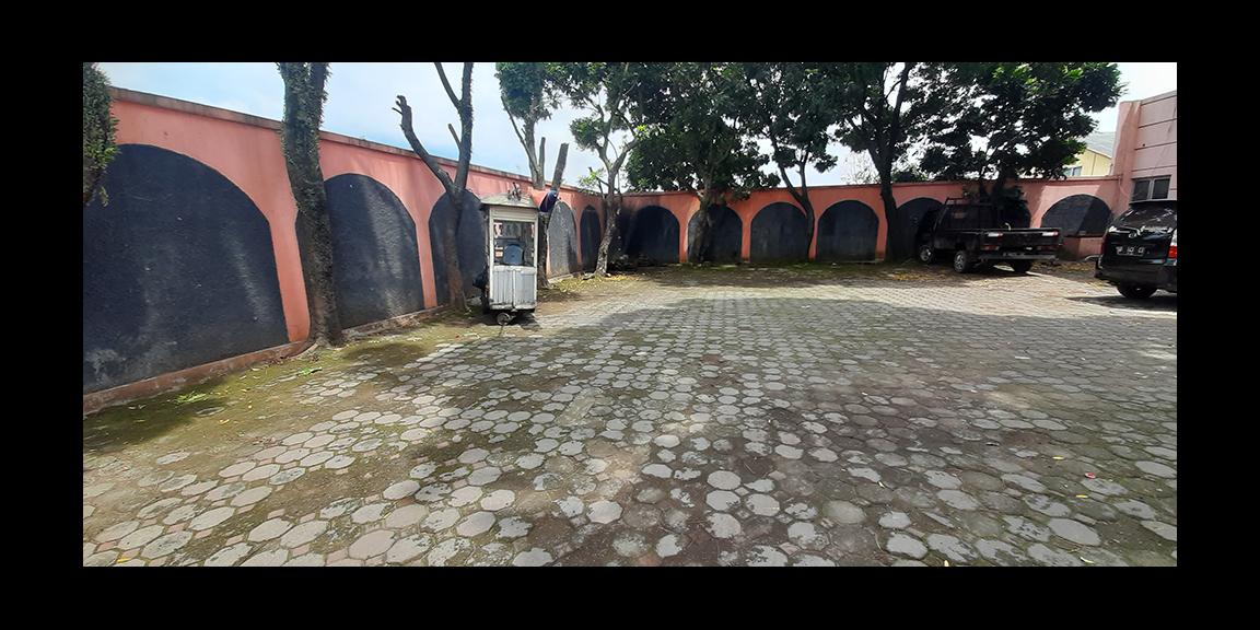 GELANGGANG OLAH RAGA (GOR) BULU TANGKIS GELANGGANG OLAH RAGA (GOR) BULU TANGKIS