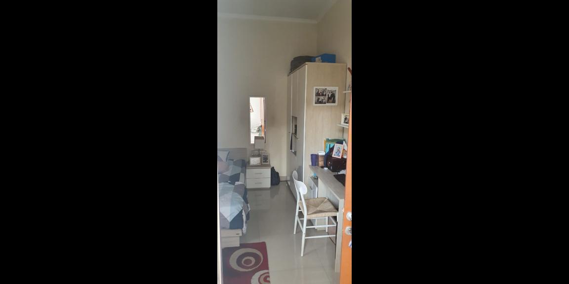 RUMAH DUA LANTAI GAYA MINIMALIS DI PADASUKA BANDUNG RUMAH DUA LANTAI GAYA MINIMALIS DI PADASUKA BANDUNG