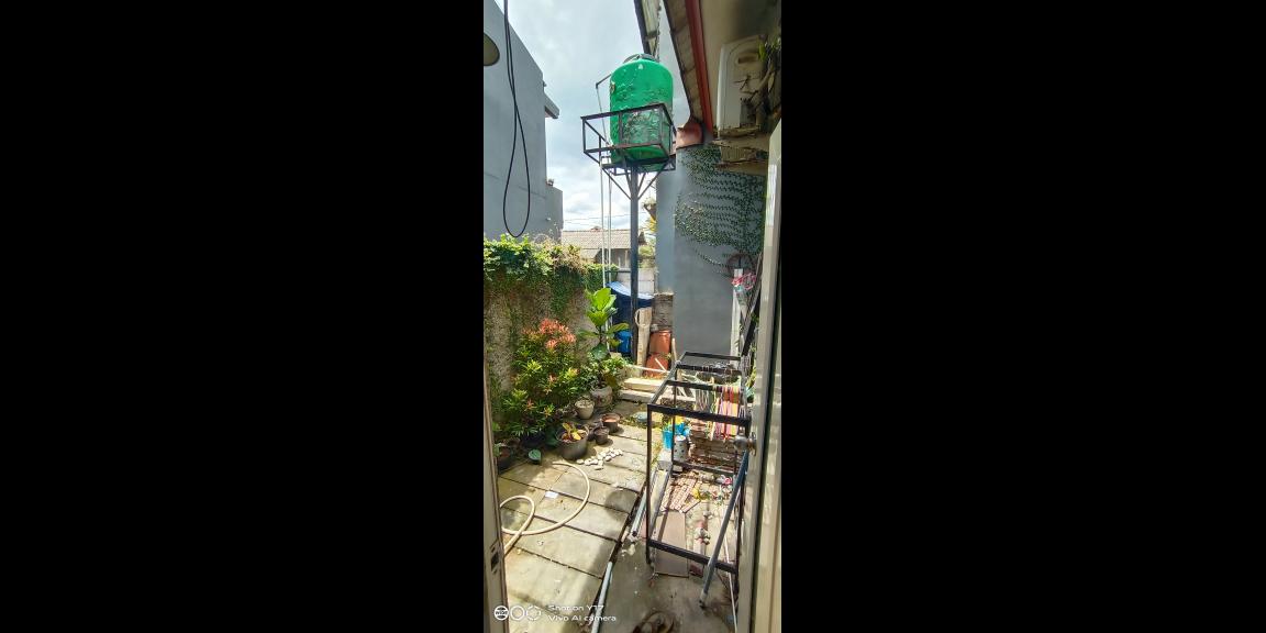 Dijual Rumah Second LT 109m² Luas Bangunan 52m² Dijual Rumah Second LT 109m² Luas Bangunan 52m²