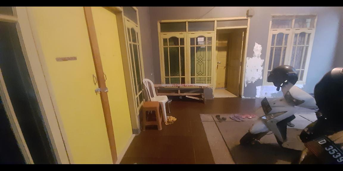 RUMAH DENGAN KONTRAKAN 7 KAMAR DI ANTAPANI KOTA BANDUNG RUMAH DENGAN KONTRAKAN 7 KAMAR DI ANTAPANI KOTA BANDUNG