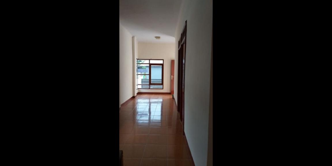 Rumah tumbuh di pusat kota bandung Rumah tumbuh di pusat kota bandung