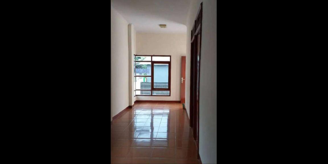 Rumah tumbuh di pusat kota bandung Rumah tumbuh di pusat kota bandung