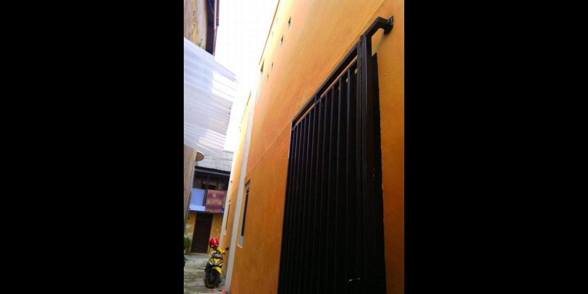 KONTRAKAN DAN KOST 2 LANTAI Lokasi Johar Baru KONTRAKAN DAN KOST 2 LANTAI Lokasi Johar Baru