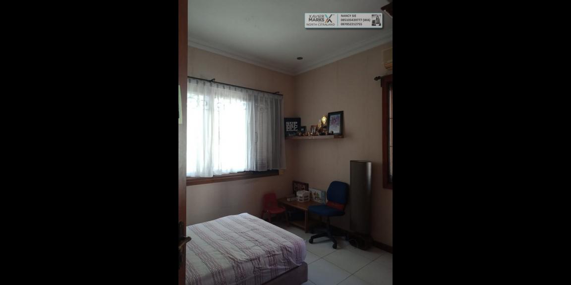 RUMAH DISEWAKAN @ Graha Famili Surabaya - Terawat dan Siap Huni. RUMAH DISEWAKAN @ Graha Famili Surabaya - Terawat dan Siap Huni.