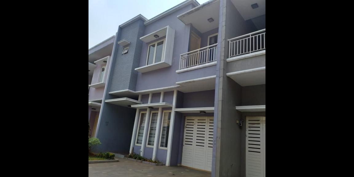 DIJUAL RUMAH SIAP HUNI DIJUAL RUMAH SIAP HUNI