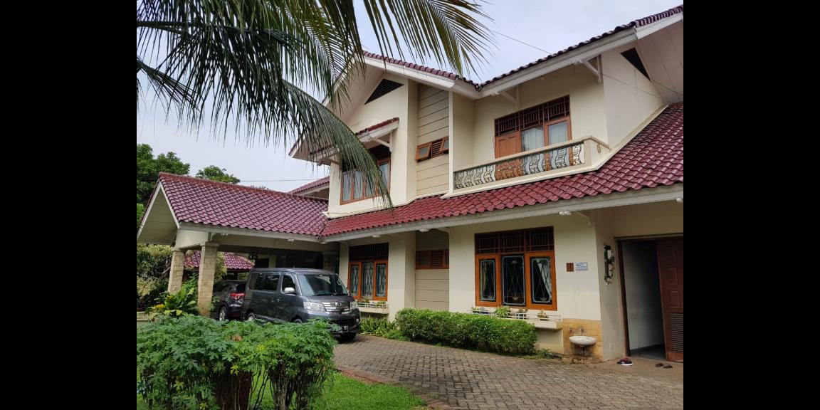 jual rumah luas di bambu apus raya I cipayung jakarta timur jual rumah luas di bambu apus raya I cipayung jakarta timur