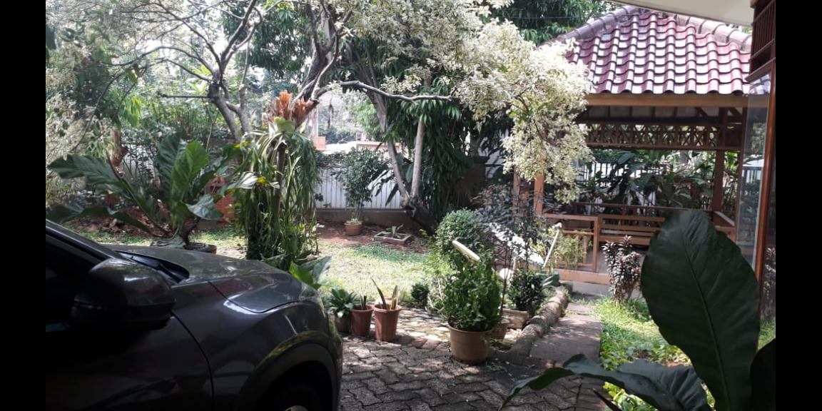 jual rumah luas di bambu apus raya I cipayung jakarta timur jual rumah luas di bambu apus raya I cipayung jakarta timur