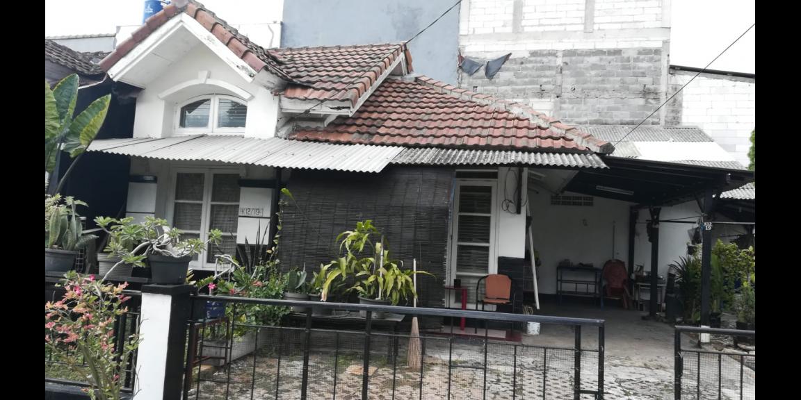 jual rumah luas di bambu apus raya I cipayung jakarta timur jual rumah luas di bambu apus raya I cipayung jakarta timur