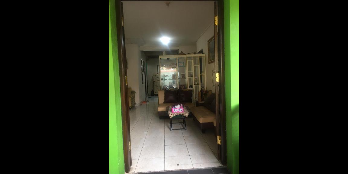 Rumah Lingkungan Nyaman SALE BU Rumah Lingkungan Nyaman SALE BU